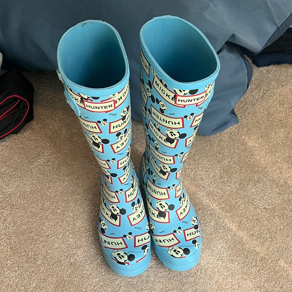 Hunter Blue Character Print Rain Boots